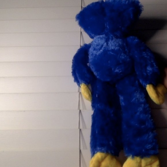 Huggy Wuggy Squishmallow - Picture 2 of 6